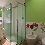 Κατάλυμα σε φάρμα La Rondanina *