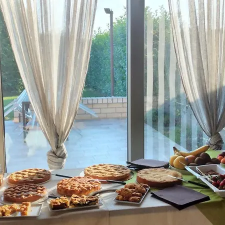 בית חווה La Rondanina *